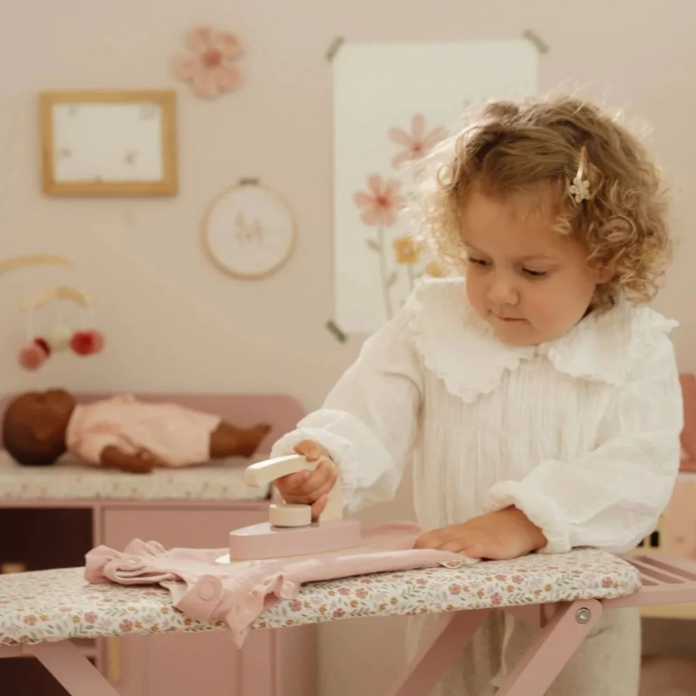 Little Dutch Ξύλινη Σιδερώστρα - 2