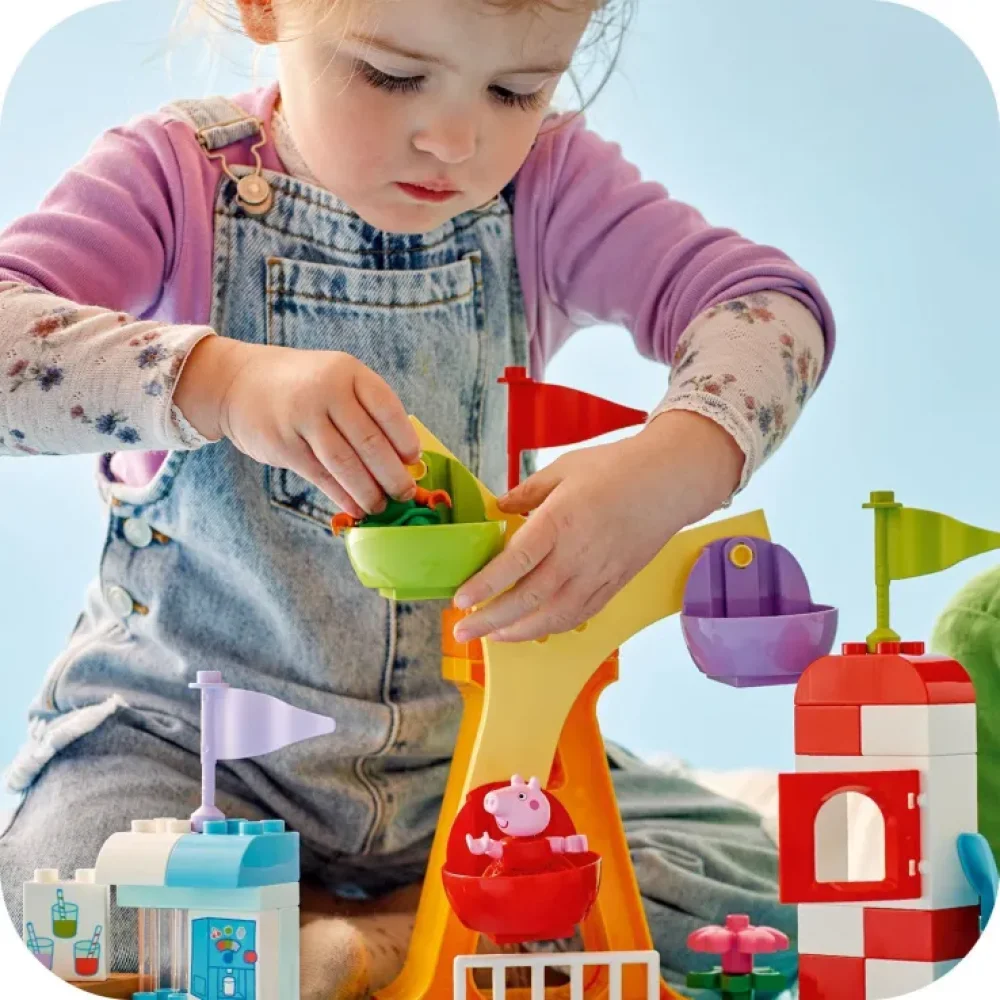 Lego Duplo Peppa Pig Funfair - 4