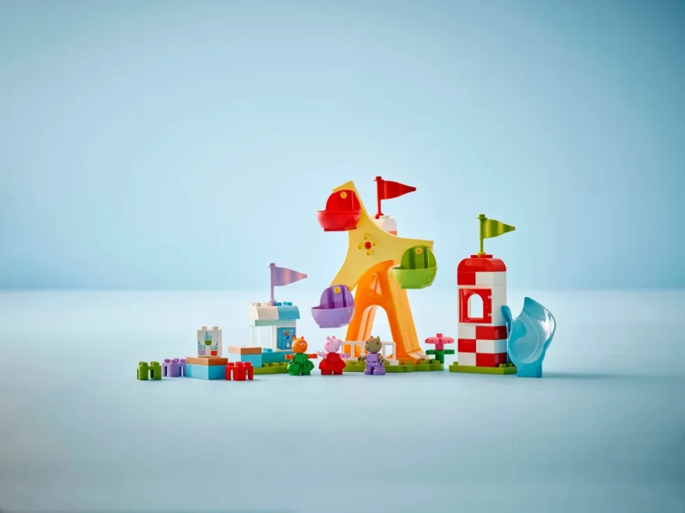 Lego Duplo Peppa Pig Funfair - 8