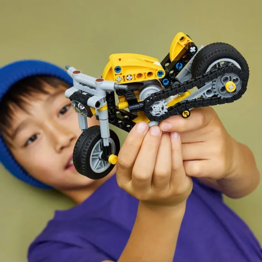 Lego Technic Yellow Motorcycle - 5