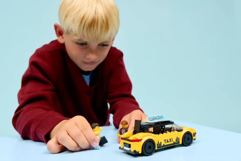 Lego City Yellow Taxi - 7