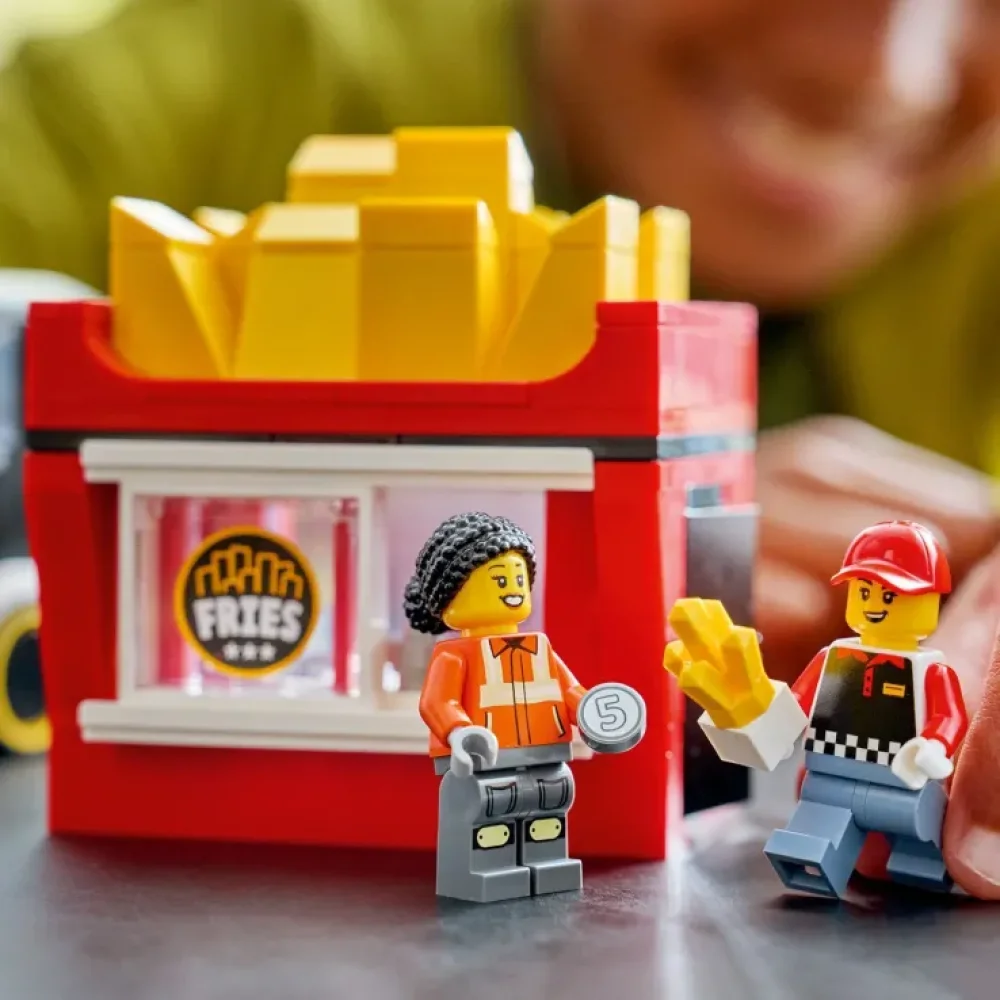 Lego City Fries Food Truck - 3