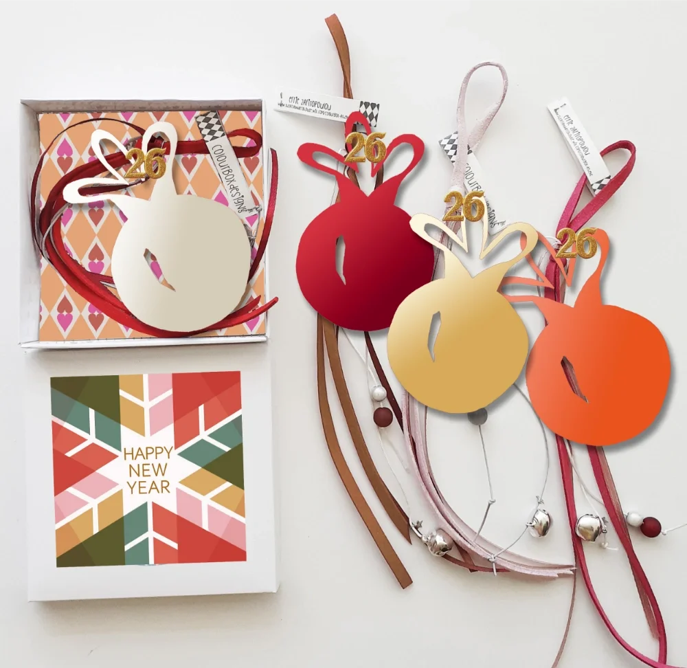 Γούρι Ρόδι από Πλεξιγκλάς σε Κουτί - 1