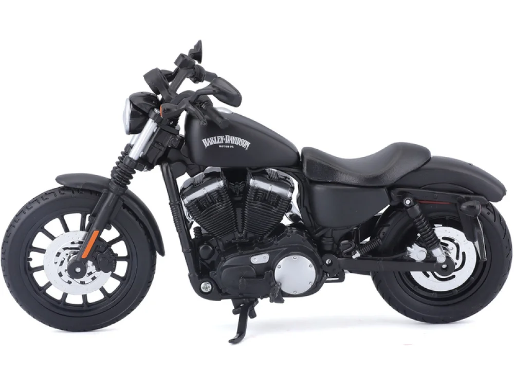Maisto Motorcycles Harley Davidson 2014 Sportster Iron 883 1:12 - 4