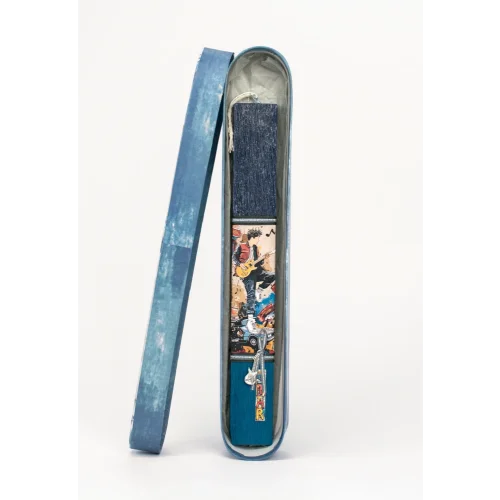 Λαμπάδα Πλακέ Κιθαρίστας